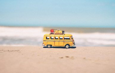 stay-on-top-of-work-summer-holiday